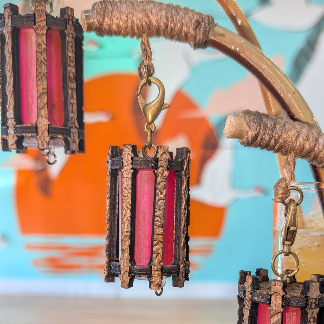 The Heart of the Swamp Bog Light Lamp Swizzles